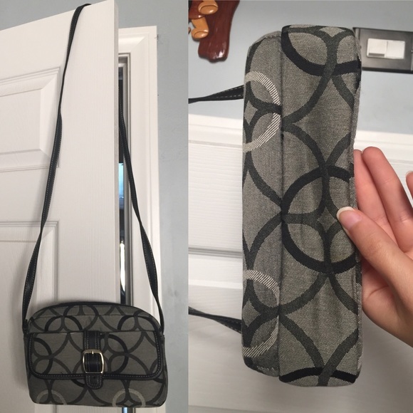 Brand new/ unworn Gray Crossbody Purse Bag - Picture 5 of 6